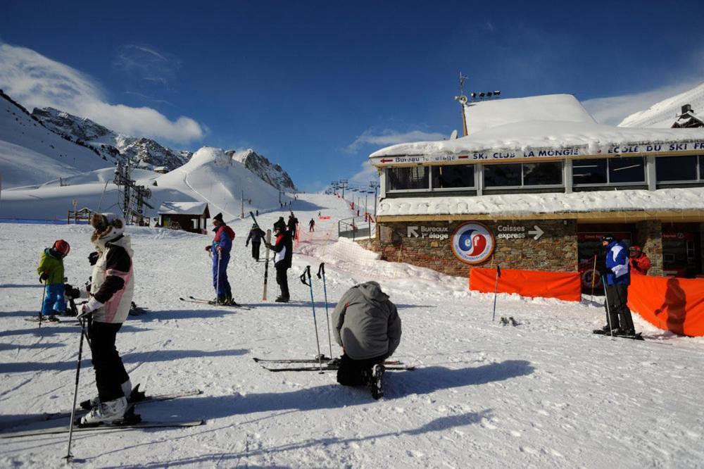Studio Sur Les Pistes Bagneres-de-Bigorre Exterior photo